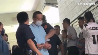 信義鄉長涉貪開庭　聲援親友與法警爆激烈推擠