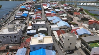 薇帕快來了...　台南「萬戶屋頂毀」　蓋帆布慘景空拍實錄