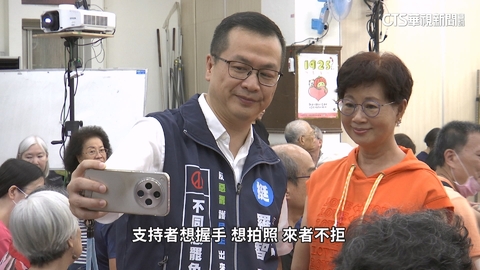 羅智強陸空戰齊發 大安罷免團體推「同意熊」