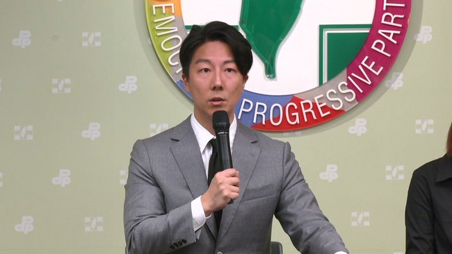 柯文哲收投票通知單　黃國昌嗆賴「哪門子的黑色幽默？」　吳崢：去問蔣萬安 | 華視新聞