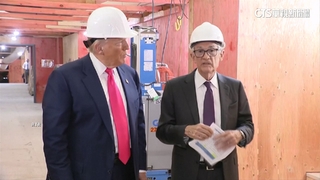 川罕見視察Fed.火藥味濃　批翻修費高舌戰鮑爾促降息