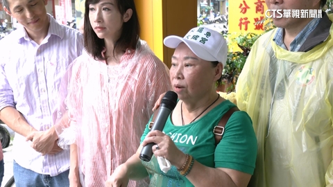 最後衝刺! 民主阿嬤轟徐巧芯做太爛 藍議員助陣