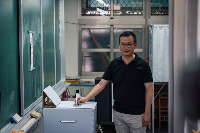 臉書發文「守住大安 守住民主」　羅智強：這一仗我們一起打贏了 | 華視新聞