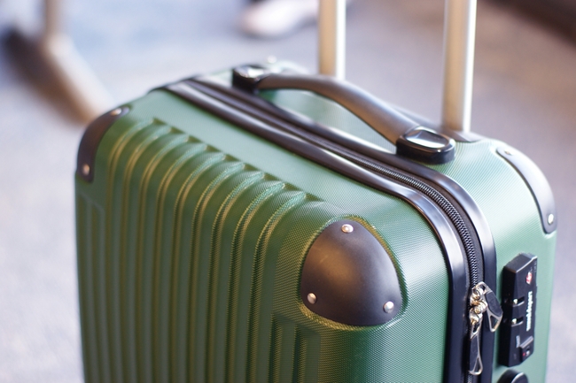 不要的行李箱怎麼丟？環保局給答案　丟錯恐挨罰6000元 | 華視新聞