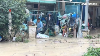 轟！　北屯土石崩落衝進家門　泥流淹膝蓋住戶嚇壞