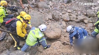 高雄桃源5口墜谷續搜3人！　駕駛母祈禱兒子能被尋獲