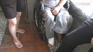 瞎掰偷錢！　夫妻囚閨密當奴隸逼打掃　毆打凌虐再丟包