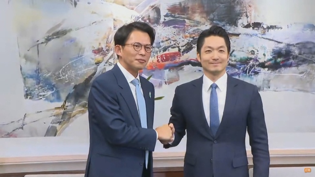 劍指新北市長！民眾黨拜會北市府「李四川缺席」　黃國昌笑：以後很多機會 | 華視新聞