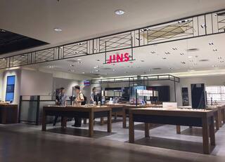 街訪影片涉歧視唐氏症、同志　JINS Taiwan道歉：未經審核、誤上傳