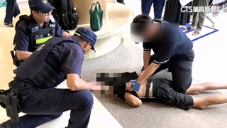 車手戴口罩醫院ATM領錢　機警民眾報警逮人