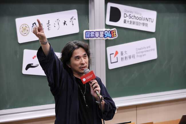 葉丙成涉洩性平案個資　教育部性平會認定「未違反性平法」 | 華視新聞