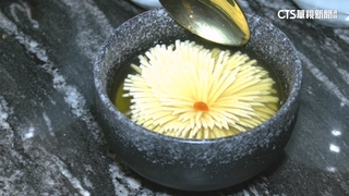 全台高溫「烤番薯」熱氣逼人　鍋物店推「消暑甜品」拚業績