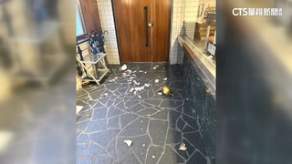 不滿遲到30分鐘遭取消訂位　顧客怒砸韓燒肉名店