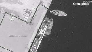 撞自家軍艦！中國海警船「回海南維修」　衛星照曝！
