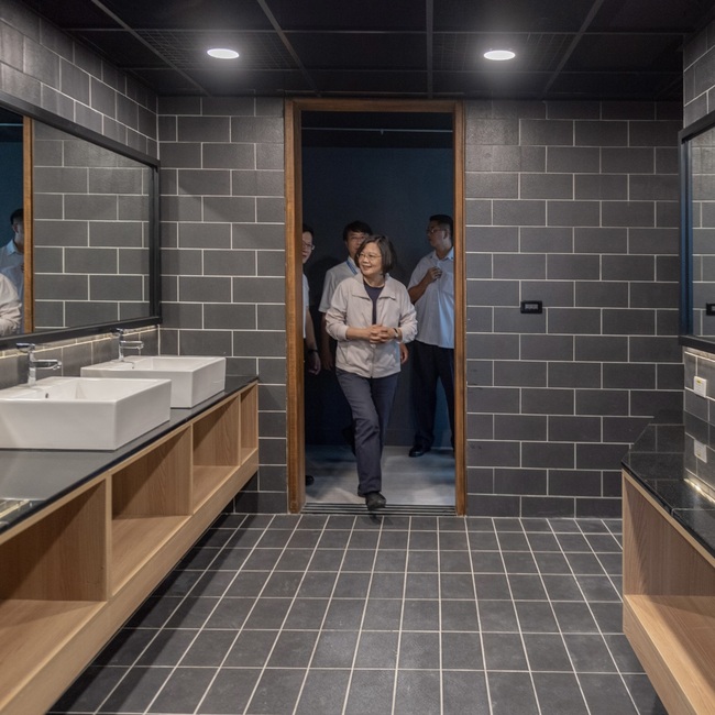 「逢甲宿舍」爆紅　蔡英文「我也去過」：將國家資源投入在年輕人身上 | 華視新聞