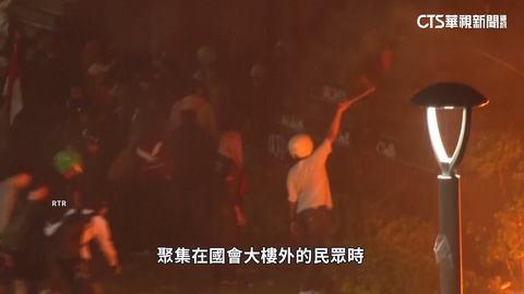 印尼暴動8死!總統撤津貼難息民怨 傳首都布署狙擊手