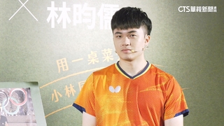 愛吃美食！　林昀儒模仿「捏壽司」　笑稱口味國際化