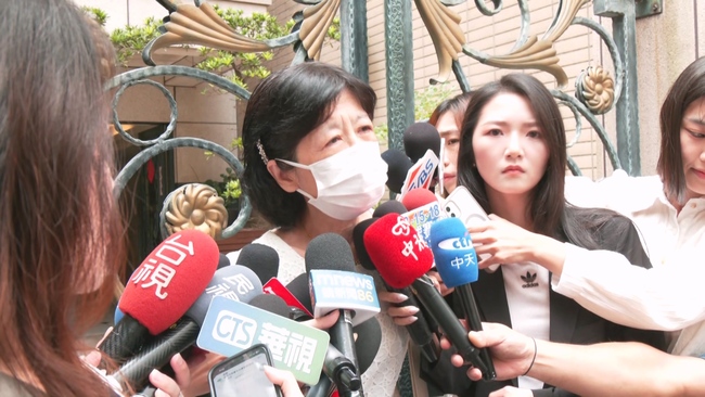 柯文哲點頭同意交保 ！　陳佩琪：先生需要有平靜環境面對官司 | 華視新聞