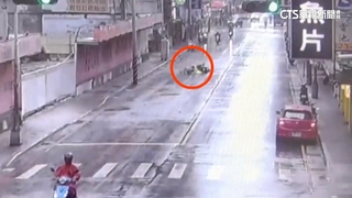 抄近路？　77歲翁衝人行道　違規穿越馬路遭機車撞