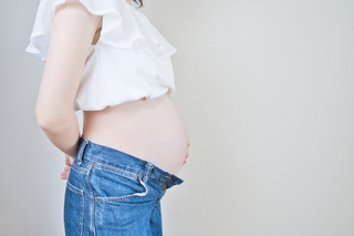 北模題「我的媽媽是代理孕母」惹眾怒　　兩性專家：將女性身體功能化、工具化