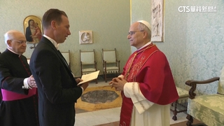 教宗良十四世70歲生日　信徒聖伯多祿廣場獻祝福