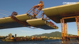 淡江大橋世界級地標明年開通　中央挹注逾6成.地方4成