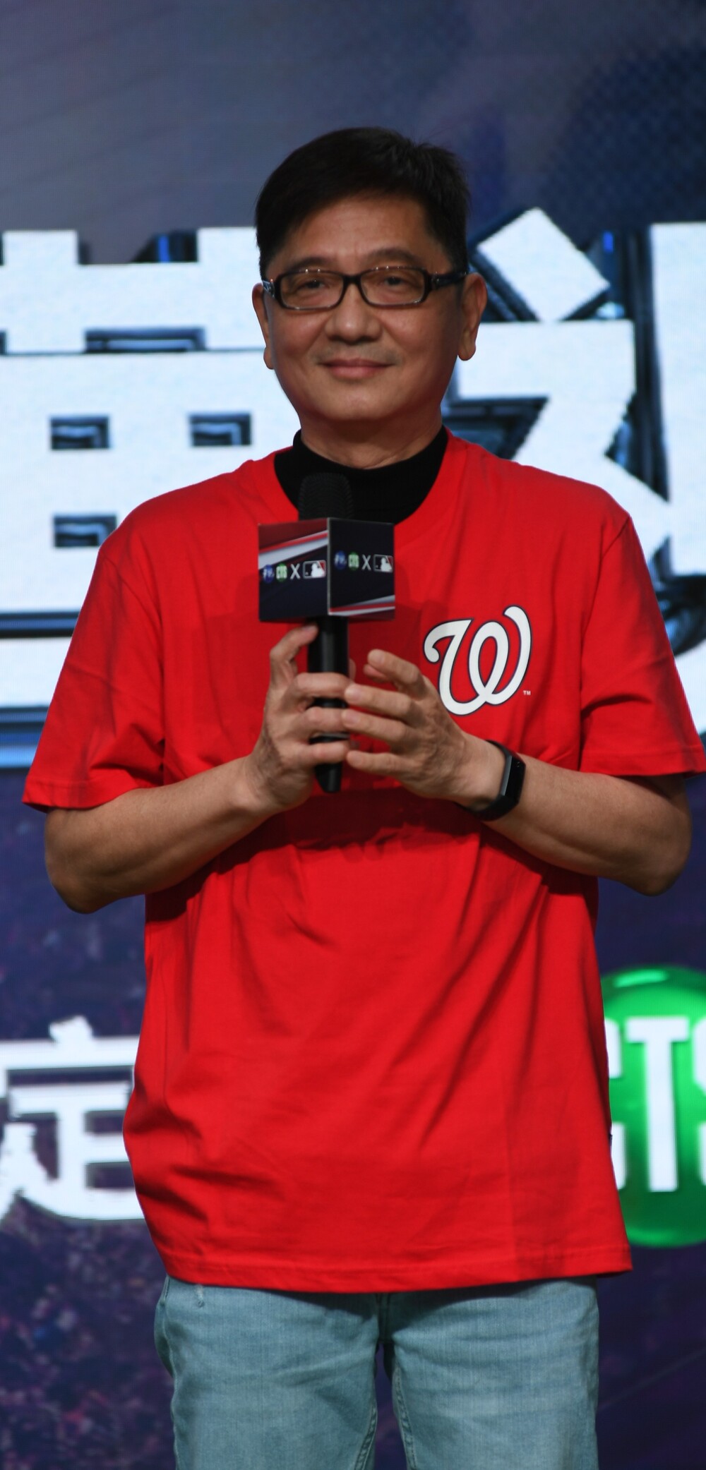 賽事主播錢定遠