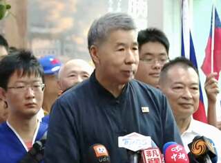 藍營黨魁之爭！張亞中今登記參選　提「約法三字」：與大家擊掌為約