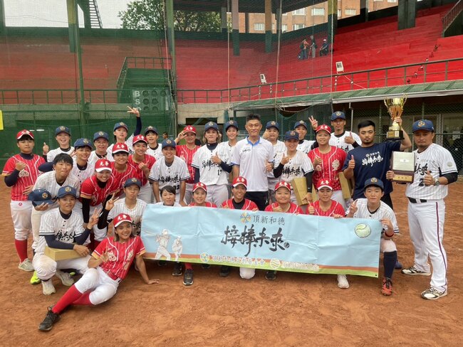 大甲媽祖盃全國女子棒球賽圓滿落幕　「接棒未來女棒隊」成功奪七連霸 | 華視新聞