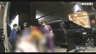 婦登山遭龜殼花咬傷命懸一線　警開道5分鐘送醫救命