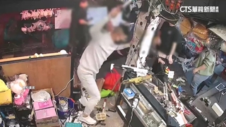 士林夜市驚傳索保護費砸攤！　警：攤商個人糾紛