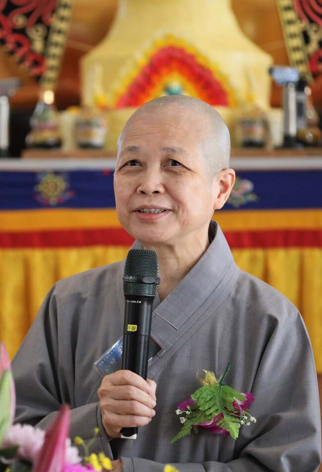 謝寒冰稱「釋昭慧沒納稅、名車代步」　　釋昭慧：追究法律責任、索賠金供賑災 | 華視新聞