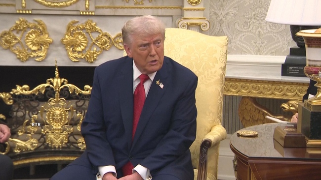 川普接連祭3項新關稅！10月生效　藥品 100%、卡車 25%、家具最高 50% | 華視新聞