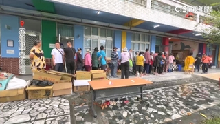 助力重建！　熱心民眾自備圓鍬.清潔工具赴花蓮清理