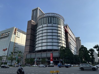 台中新光三越明天正式復業！　中市府今核准恢復使用