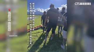 拜託送物資遭拒絕！員工：已在幫搬大體　老闆感動