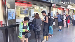 鏟子超人連假奔災區　「平時40倍人次」台鐵售票忙翻