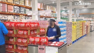 美國美式賣場試吃新規！　未成年需有家長陪同確認