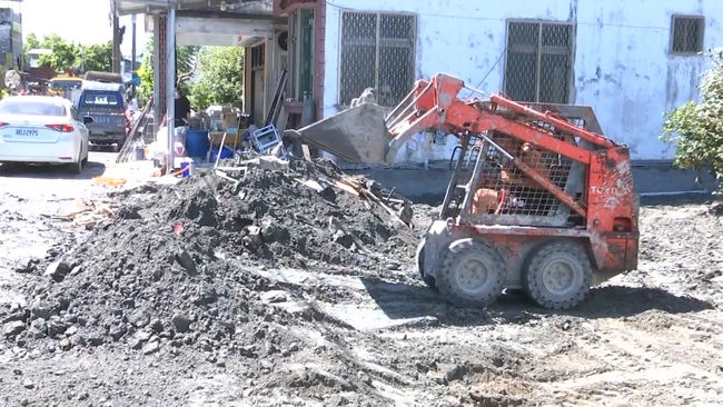 網傳花蓮5萬慰問金「4萬來自募款」　賑災基金會澄清：善款不交由地方應用 | 華視新聞