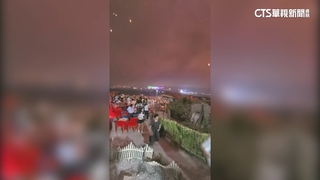 湖南無人機煙火秀變「火流星雨」　民眾嚇壞逃命