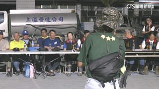 徐榛蔚說明會災民掉頭走人　躺平超人：不誠懇聽不下去