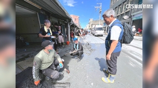 環長徵鏟子超人清溝　網籲用機具較有效率