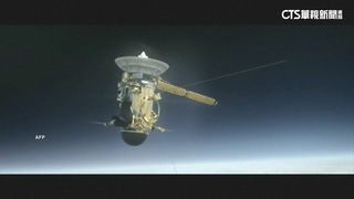 「卡西尼號」搜集土衛二羽流　含複雜有機物可孕育生命