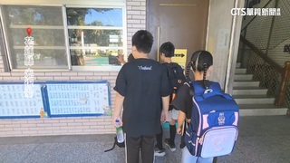 光復鄉7國中小復課　學生合力清掃教室