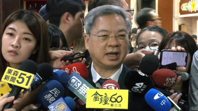 也曾遭「狗仔集團」跟監？　龔明鑫證實「司機發現的」：已報案 | 華視新聞