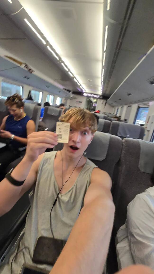 為救災「戶頭只剩2塊」突收2萬元贊助　美網紅：我要哭了！我又能出發了！ | 華視新聞