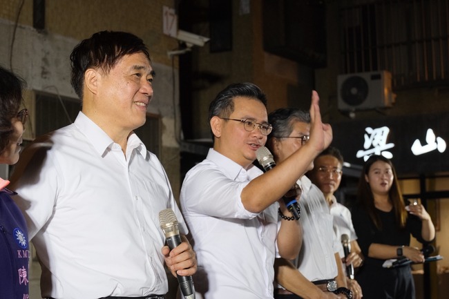 盧秀燕子弟兵發文「挺郝、羅」！　批鄭麗文「履歷蒼白無力」：沒贏過任何選舉 | 華視新聞