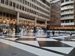 通緝犯北車公然性侵！　鐵警曝「2人是朋友關係」：非隨機犯案