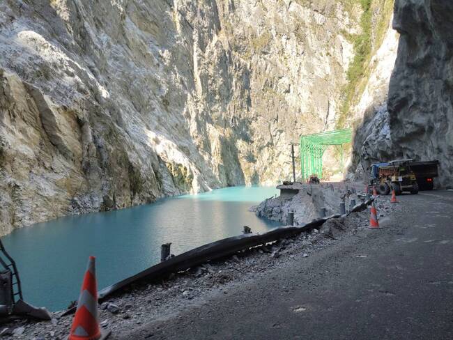 花蓮立霧溪堰塞湖今晚6點將溢淹！　花蓮縣府：請鄉親盡速離開太魯閣 | 華視新聞