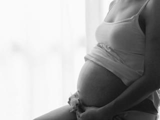 曾來台灣墮胎遭拒　香港夫妻疑經濟壓力墜樓「2屍3命」